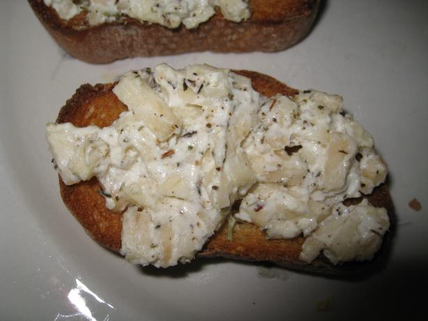 Apple-Goat Cheese Bruschetta. Photo by KellyMae
