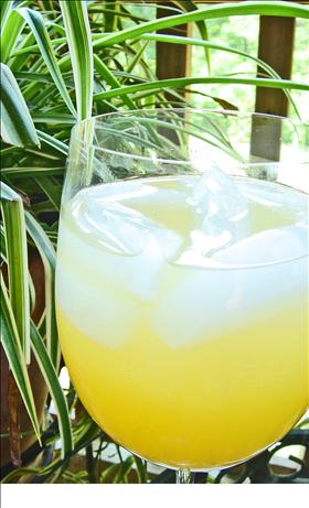 Pineapple Cooler. Photo by Bev