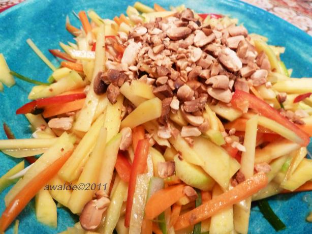 Thai Mango Salad. Photo by awalde
