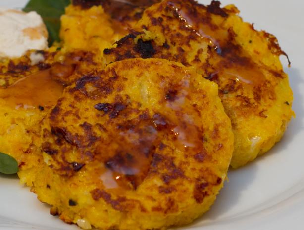 Pumpkin Hash Browns / Vegetarian Pumpkin Burgers. Photo by Peter J