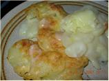Scalloped Potatoes With Heavy Cream and Cheese