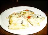 Homemade White Pizza. Photo by jellyko