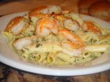 Low Carb Penne Pasta in Pesto-Cream Sauce