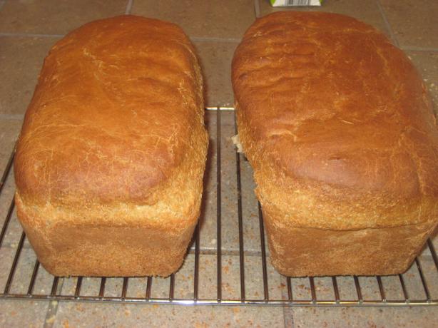 Spelt Bread. Photo by magpie diner