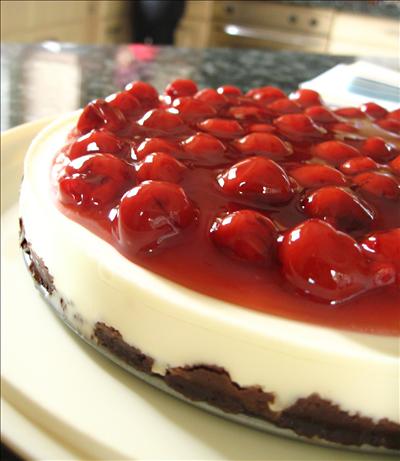 Snazzy Strawberry Cheesecake. Photo by Shasha
