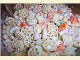 Wagon Wheels With Chickpeas and Creamy Lemon Dill Dressing