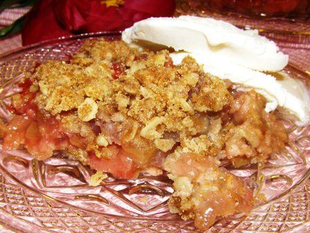 Rhubarb Crunch. Photo by DuChick