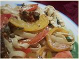 Fettuccine With Goat Cheese and Peppers