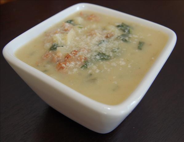 Zuppa Toscana Soup  (Olive Garden Clone). Photo by GregsFoodBlog.com