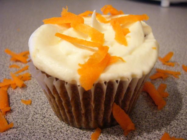 Barefoot Contessa's Carrot Cake Cupcakes. Photo by cyaos