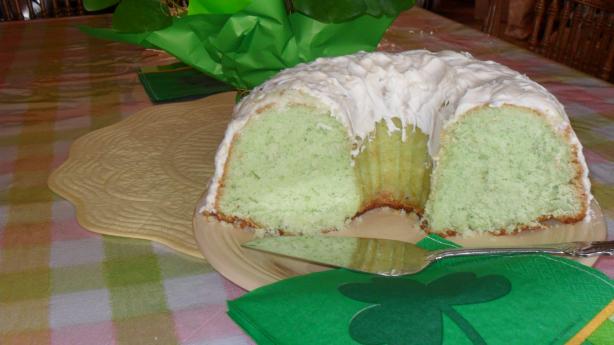 Homemade Yellow Cake and Variations. Photo by bakedapple42