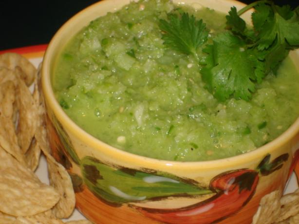 Vegetarian Green Tomato Salsa. Photo by Linajjac