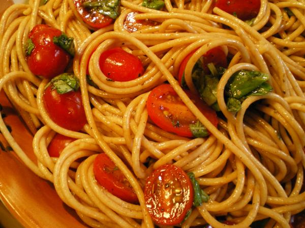 Jamie Oliver's Easy Quick Spaghetti. Photo by dojemi