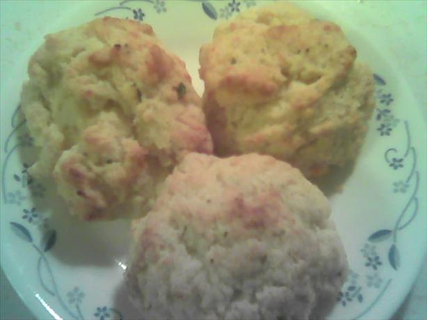 Cheddar Bay Biscuits (Red Lobster ) Recipes. Photo by Debber