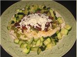 Pesto Chicken With Sun-Dried Tomatoes and Squash