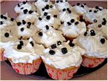 Anise/Licorice Cupcakes With Fluffy White Frosting