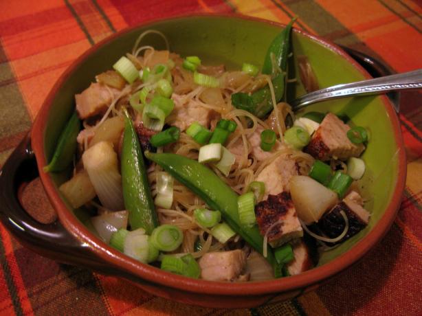Curried Noodles With Pork. Photo by Rhondapalooza