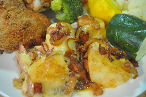 Spicy Potatoes W/Smoked Gouda, Bacon & Onions (#9). Photo by I'mPat