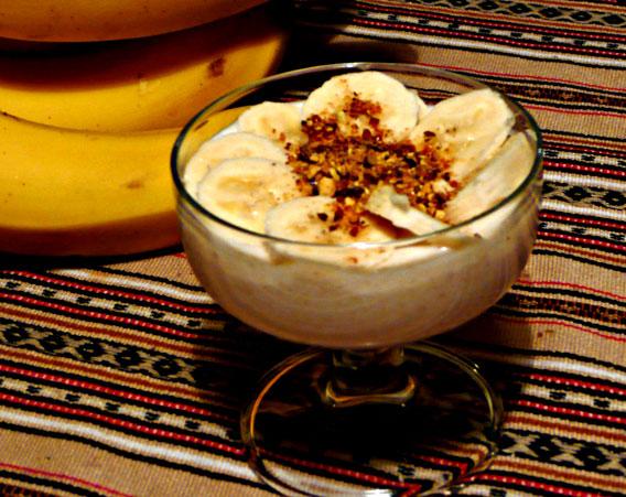 Shikarni - Cinnamon-Flavored Banana Yogurt. Photo by Tina and Dave