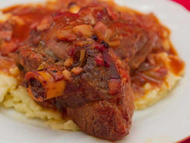Lamb Shanks in Barbecue Sauce. Photo by Peter J