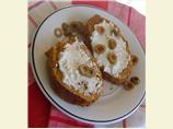 Goat Cheese Crostini - Giada. Photo by newspapergal