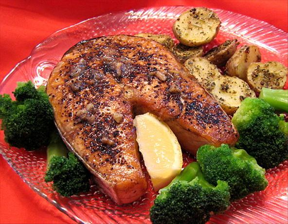 Lemon Garlic Salmon. Photo by Annacia