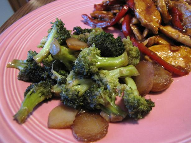 Jade Green Broccoli. Photo by loof