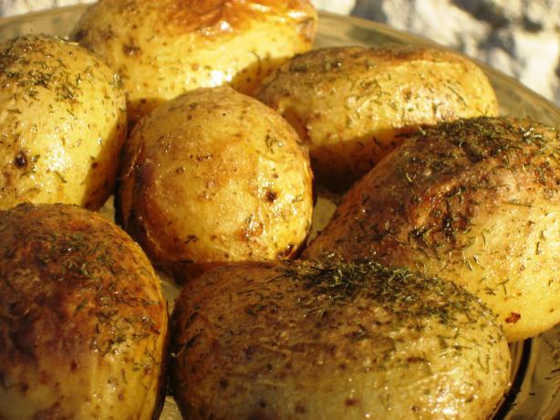 Herbed New Potatoes (Adapted from the Barefoot Contessa). Photo by Pneuma