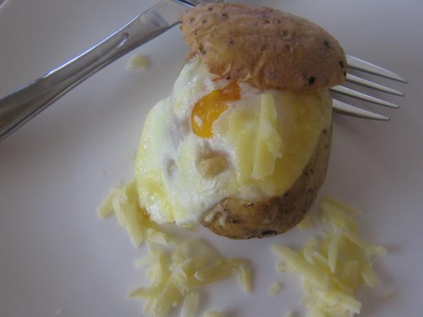 Eggs in Baked Potatoes. Photo by I'mPat