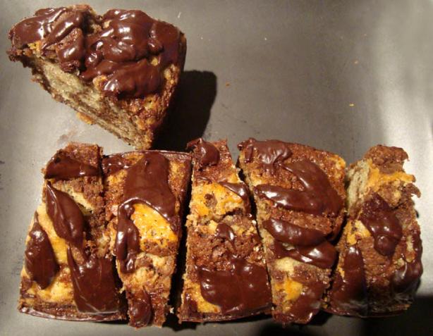 Starbucks Marble Pound Cake. Photo by lilsweetie