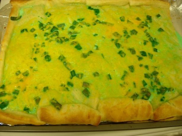 Green Eggs and Ham Breakfast Pizza. Photo by Loves2Teach