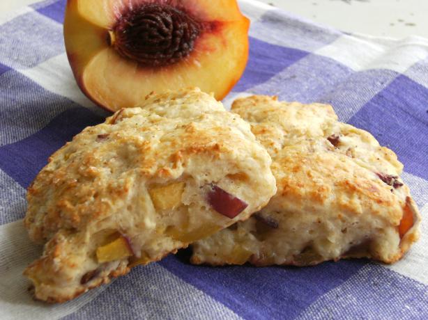 Weight Watchers Peach Scones. Photo by Lalaloula