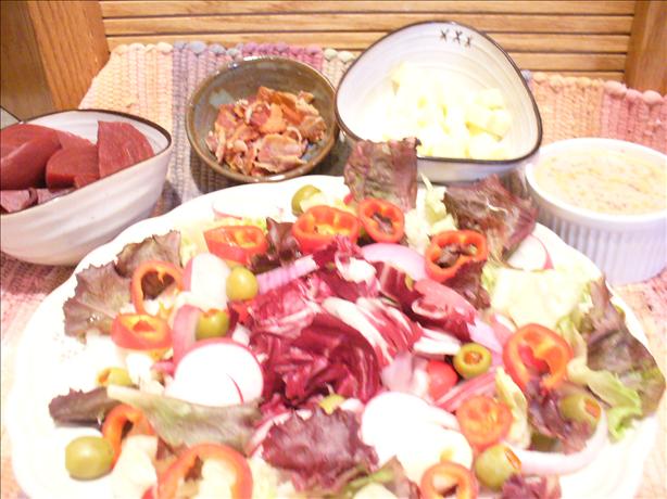 The Ravishing Reds Salad With Red Hots Dressing. Photo by Montana Heart Song