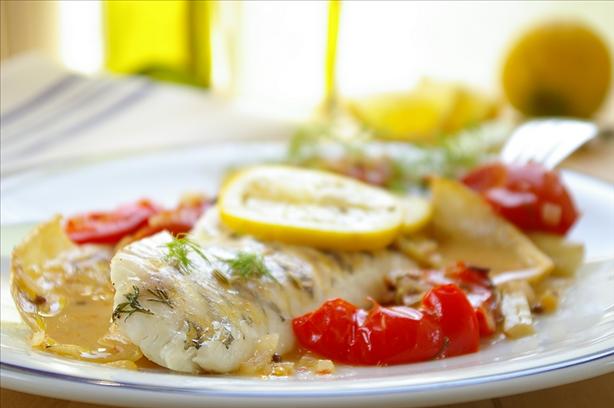 French Style Roasted Perch With Fennel, Tomatoes and Wine. Photo by Thorsten