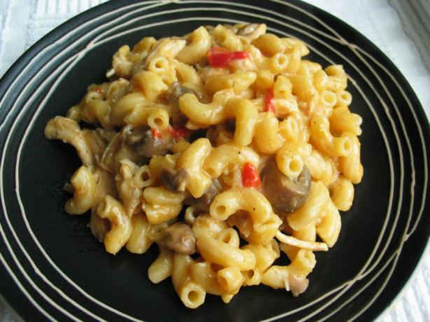 Chicken Macaroni Casserole. Photo by flower7