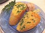 Cheesy Garlic Bread. Photo by Tee Lee