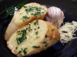 Cheesy Garlic Bread. Photo by Tee Lee