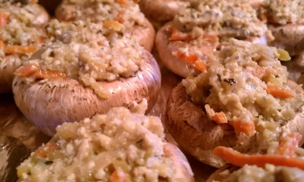 Vegan Stuffed Portabella Mushrooms.. Photo by jeanninederr