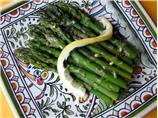 Refreshing Lemon Asparagus. Photo by Geema