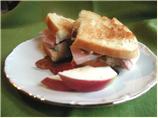 Apple and Ham Grilled Cheese Sandwiches