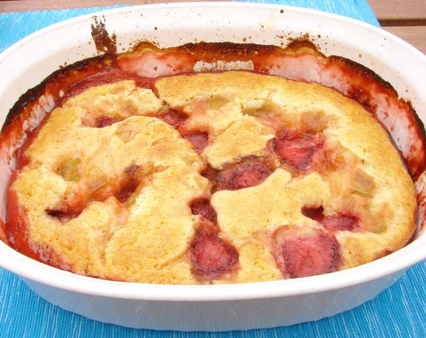 Rhubarb Strawberry Pudding Cake. Photo by Boomette