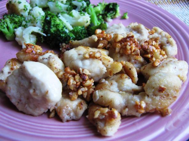 Quick Almond Chicken. Photo by loof