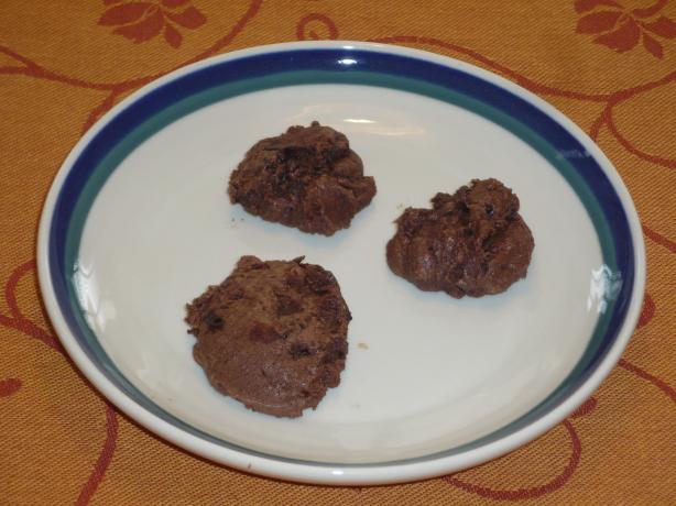 Gluten Free Chocolate Fudge Cookies. Photo by katii
