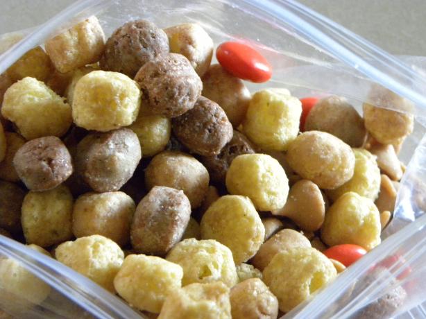 Reese's Snack Mix. Photo by 5hungrykids