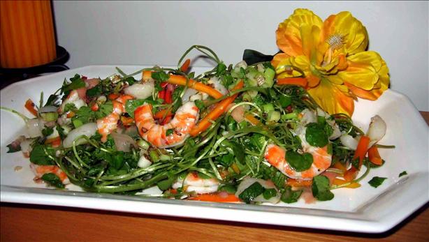 Fragrant Thai Prawn  and Lychee Salad. Photo by OzzieBabe