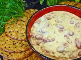 Linda's Kidney Bean Dip With Crackers. Photo by Bev