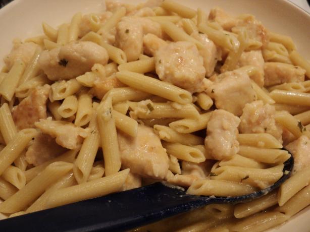 Lemon Chicken Pasta. Photo by Nif
