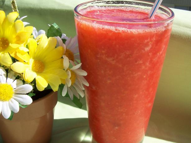 Strawberry Grapefruit Cooler. Photo by Chef shapeweaver &copy;