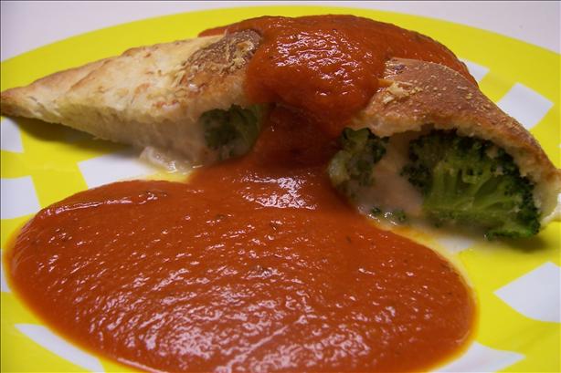 Quick to Fix Cheese Calzone. Photo by HeatherFeather