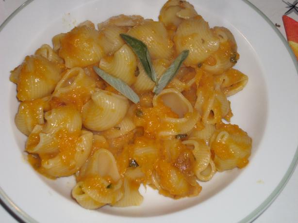 Butternut Squash Pasta Sauce. Photo by Lalaloula